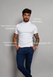 Camiseta Slim Gola Alta Branca
