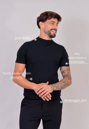 Camiseta Slim Gola Média Preta