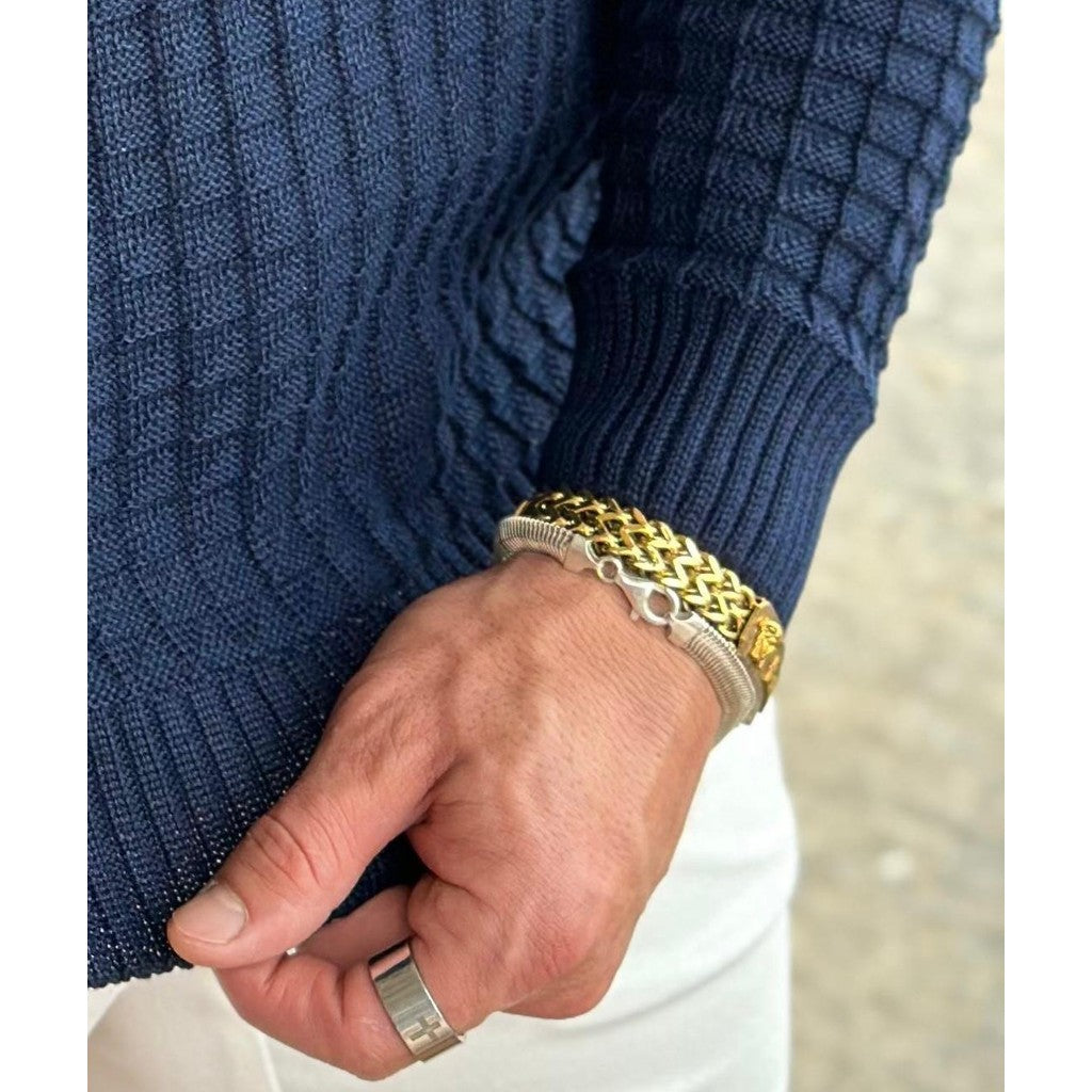 Suéter Masculino de Tricot Básico Liso Gola Redonda